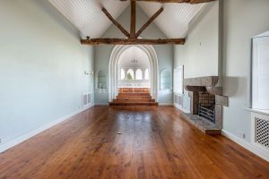 Distinguished Granite Property With Rural Views To The Coast&nbsp;