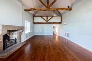 Distinguished Granite Property With Rural Views To The Coast&nbsp;