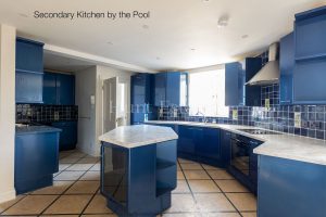 Distinguished Granite Property With Rural Views To The Coast&nbsp;