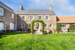 Substantial Granite Farm Complex With Extensive Land In A Delightful Rural Setting