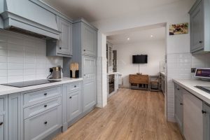 Spacious Four-Bedroom Detached Family Home in Quiet Cul-de-Sac