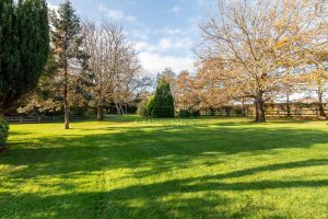 Beautiful Home Set in Picturesque Grounds