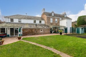 Beautiful Home Set in Picturesque Grounds