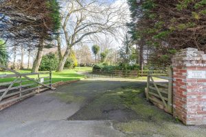 Beautiful Home Set in Picturesque Grounds