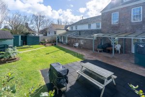 Beautiful Home Set in Picturesque Grounds