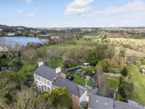 Beautiful Home Set in Picturesque Grounds