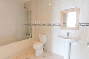 Modern Two-Bedroom House With Enviable Views &nbsp;