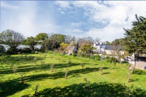 Superb Traditional Jersey Granite Home With Grounds