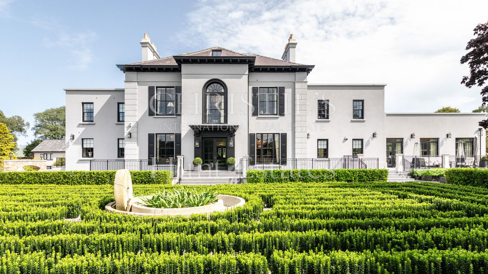 8 Bedroom Single Family Home/House's Image 40