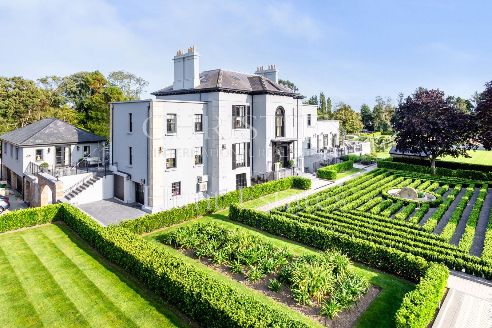 8 Bedroom Single Family Home/House's Image 43
