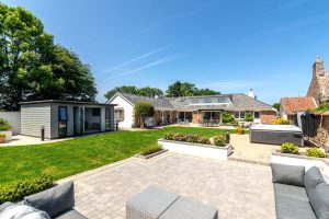 Substantial 4 Bedroom Dormer Bungalow In A Delightful Rural Setting