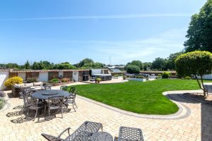 Substantial 4 Bedroom Dormer Bungalow In A Delightful Rural Setting