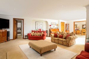 Substantial 4 Bedroom Dormer Bungalow In A Delightful Rural Setting