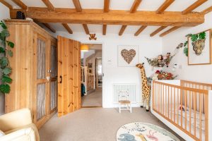 Granite Cottage In Sought After Location