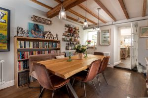 Granite Cottage In Sought After Location