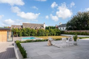 Detached Modern Residence Just A Short Walk To The Sea