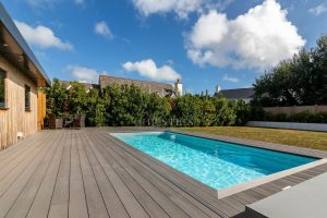 Detached Modern Residence Just A Short Walk To The Sea