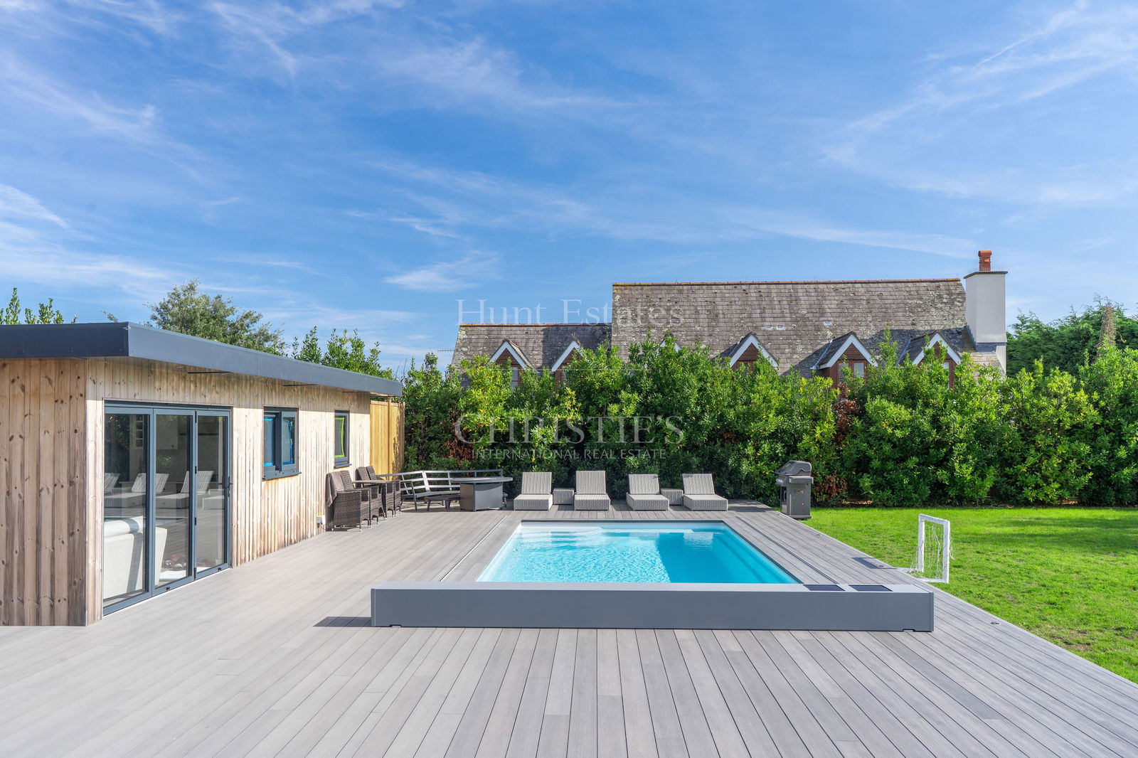 4 Bedroom Single Family Home/House's Image 50