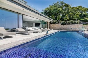 Luxurious New Home In Elevated Position Overlooking St Aubin&rsquo;s Bay