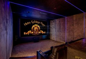 Luxurious New Home In Elevated Position Overlooking St Aubin&rsquo;s Bay