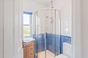 Detached Five Bedroom Family Home