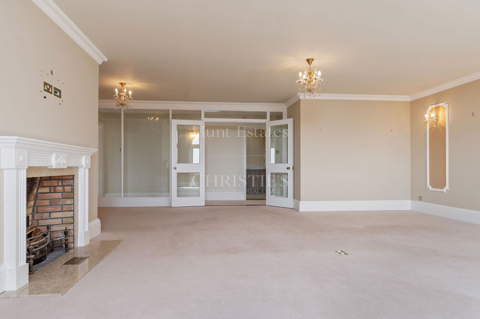 3 Bedroom Apartment/Flat's Image 3