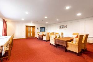 L&rsquo; Hermitage Apartment with Balcony and Parking