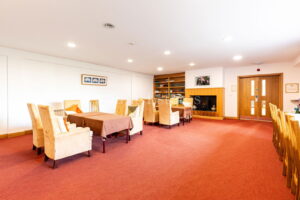 L&rsquo; Hermitage Apartment with Balcony and Parking