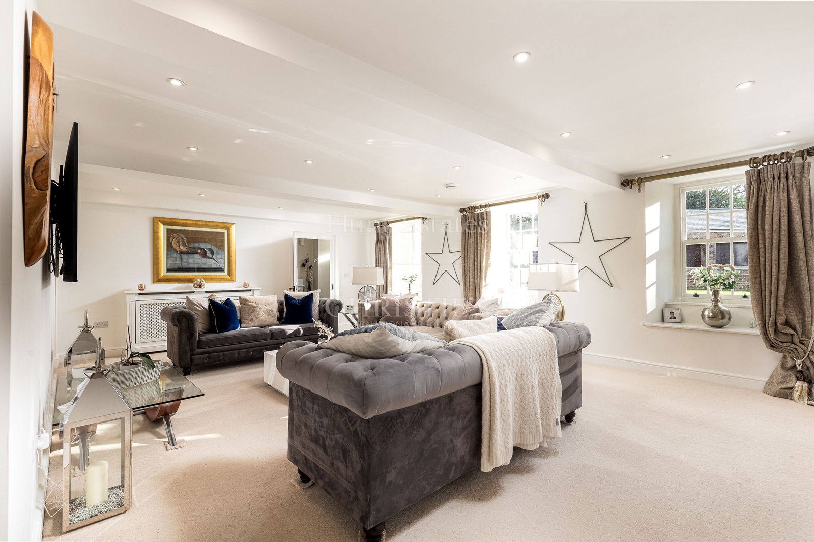 5 Bedroom Single Family Home/House's Image 10