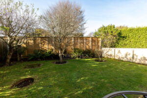 Detached Five Bedroom Family Home