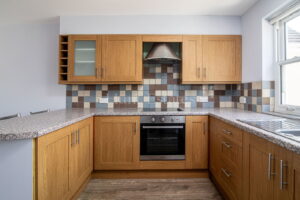 Modern Built Townhouse In A Quiet No Through Traffic Location