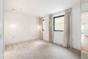 Three Bedroom Apartment With Sea Views