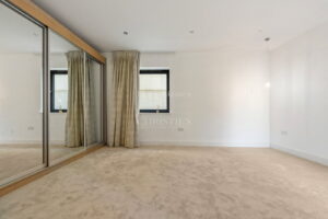 Three Bedroom Apartment With Sea Views
