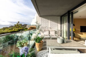 Three Bedroom Apartment With Sea Views