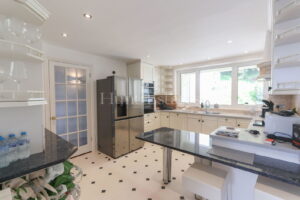 Spacious Apartment in Luxurious Development in St. Brelade&rsquo;s Bay