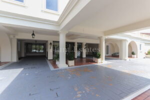 Spacious Apartment in Luxurious Development in St. Brelade&rsquo;s Bay