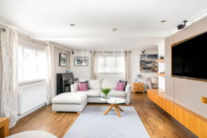 Exceptional Detached Family Home with Pool, Sauna & Secluded Garde