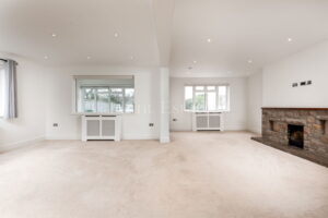 Non-Qualified - Newly Renovated Bungalow