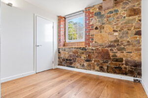 Ground Floor Country Apartment With Two Parking Spaces