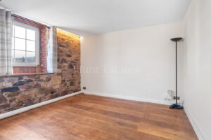 Ground Floor Country Apartment With Two Parking Spaces