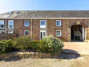 Ground Floor Country Apartment With Two Parking Spaces