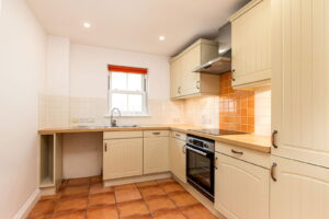 Four Bedroom, Three Bathroom Town House With Single Garage &nbsp;