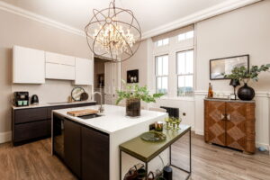 Elegant Apartment In Country Setting