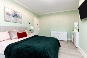 Modern Two-Bedroom First Floor Apartment