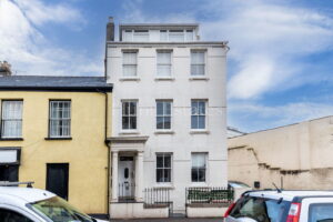 Ground Floor One Bedroom Apartment In St Helier