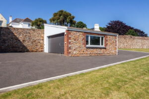 Impressive Detached House With Stunning Rural Views And Four Car Garaging