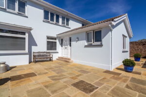 Impressive Detached House With Stunning Rural Views And Four Car Garaging