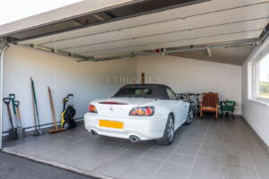 Impressive Detached House With Stunning Rural Views And Four Car Garaging