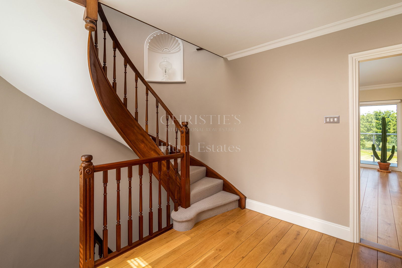 4 Bedroom Single Family Home/House's Image 10