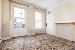 Five Bedroom Town House – Refurbishment Project For Cash Buyer Only